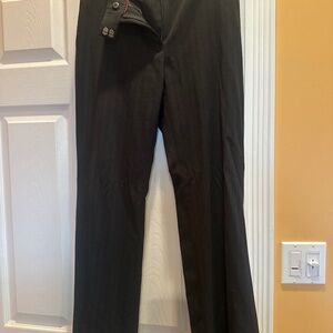 ANN TAYLOR SIZE 4 dress pants with mild stripe